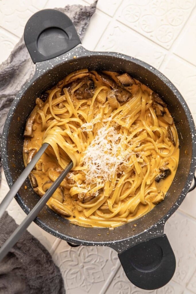 Spaghetti en un seul pot aux champignons